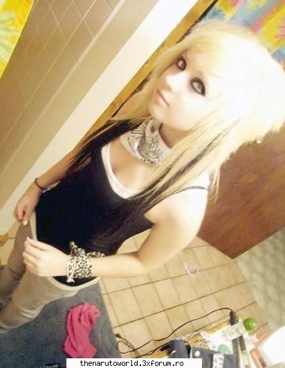 emo girl [img]