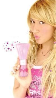 Ashley Tisdale - Mariah_Yamacha - Actori