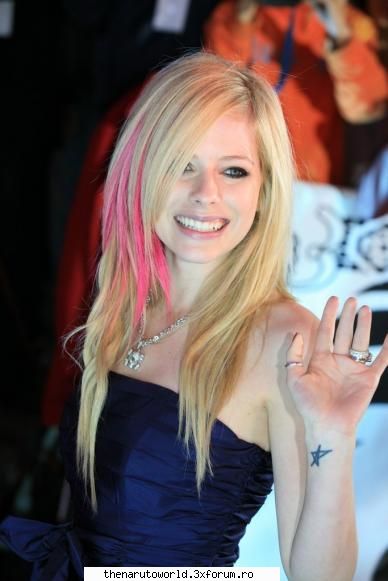 Favourite SinGeRs [canatareti preferati] - Avril Lavigne LaFee Jesse McCartnet pe Bill si - Music is life