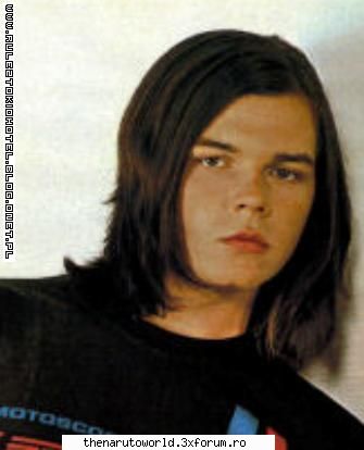 Georg Listing - Nume: Georg Listing Data nasterii: (berbec) Locul - Tokio Hotel