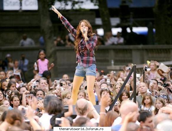 Miley Cyrus - Mariah_Yamacha - Actori
