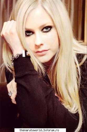 Poze q Avril - Mariah_Yamacha - Avril Lavigne