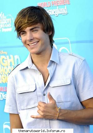 Zac Efron-idolul adolescentelor - Mariah_Yamacha - Actori